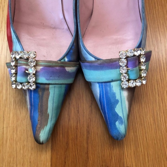 Dolce and Gabbana rhinestone buckle satin kitten heels - Picture 7 of 9